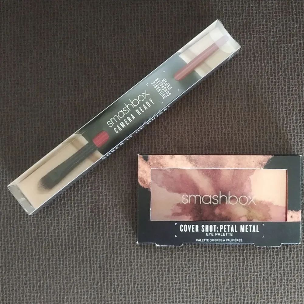 ✨️HP 2X✨️ Smashbox Beauty💋 Bundle - Brush and Eyeshadow